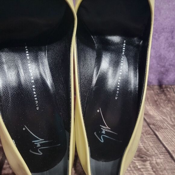 Giuseppe Zanptti Patten Leather Heals - Picture 13 of 13